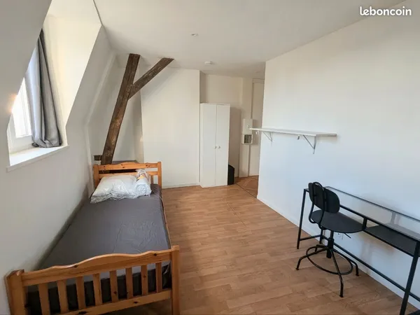 Studio meublé