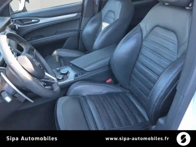 Alfa Romeo Stelvio 2.2 180 ch at8 — photo 41
