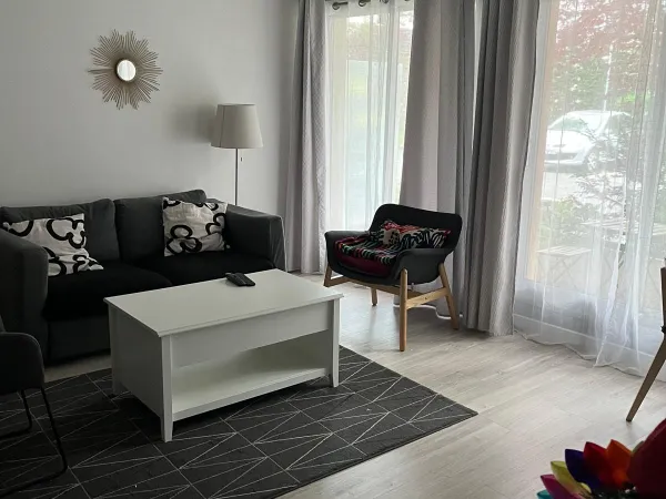 COURBEVOIE - Faubourg de l'Arche | T2 meublé de 47m²