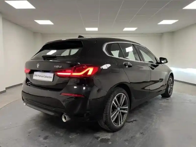 Bmw Serie 1 série 1 118da 150ch business design 8cv — photo 2