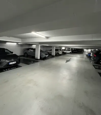 Parking 13 m²