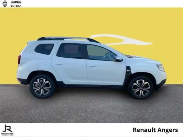 Dacia Duster 1.5 blue dci 115ch prestige + 4x2 — photo 14
