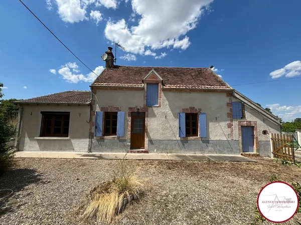 Charmante maison de campagne sur 1 hectare de terrain