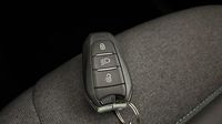 Citroen C4 BlueHDi 130ch S&S Shine EAT8 — photo 16