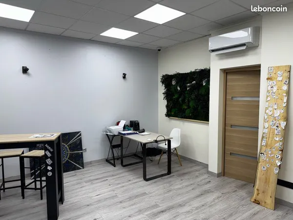 Local commercial / bureaux à louer - la rochette