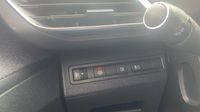 Peugeot 3008 HYBRID 225ch Allure Pack e-EAT8 — photo 27