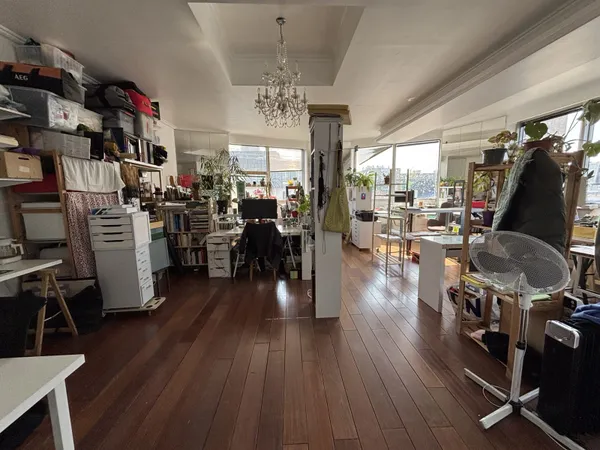 Loue bureau - 7m²