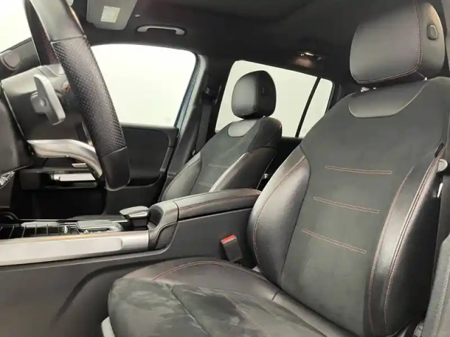 Mercedes Glb 200 d 8g-dct — photo 15