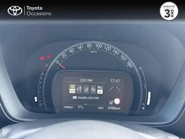 Toyota Aygo X 1.0 vvt-i 72ch dynamic — photo 14