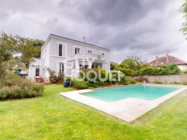 Villa Ermont 8 pièce(s) 180 m2