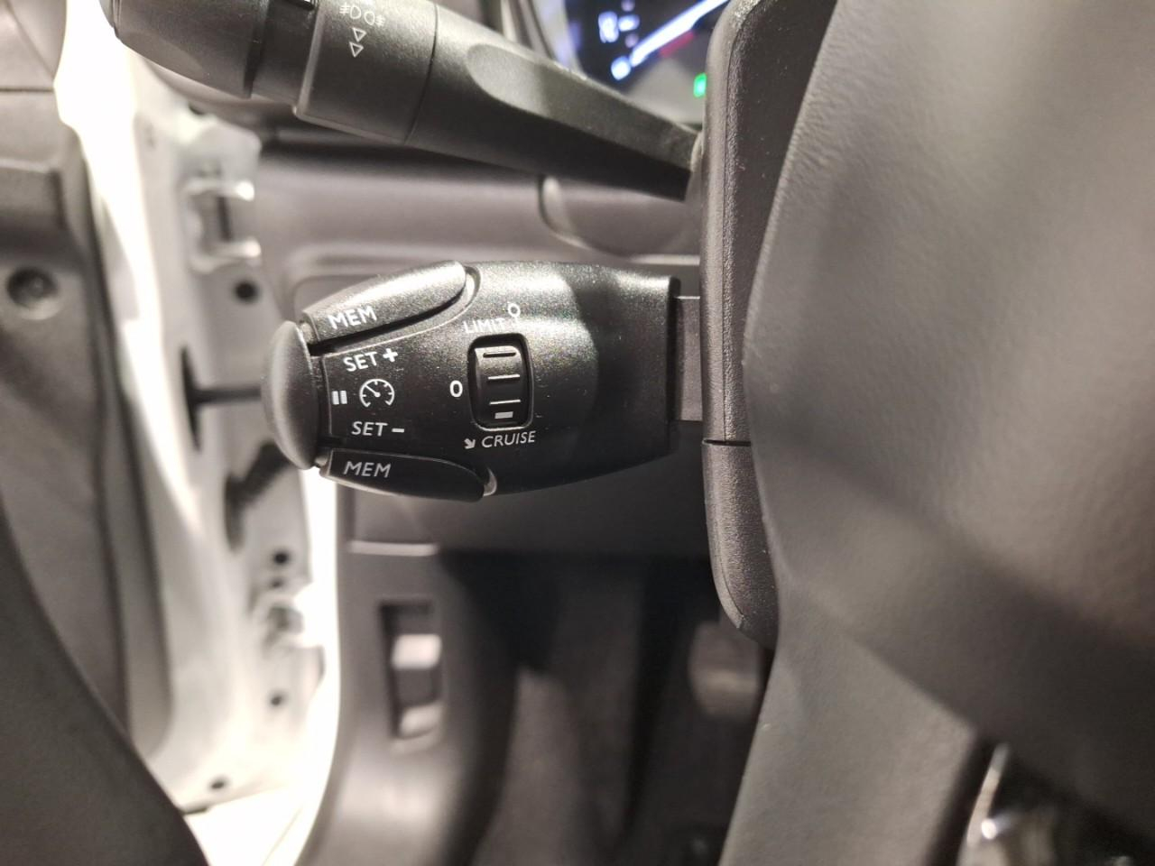 Citroën C3 puretech 83 s&s bvm5 shine — photo 20