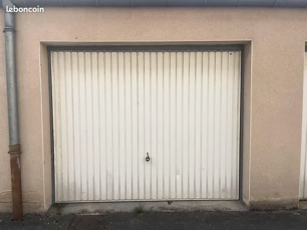 Garage/box 15 m² Metz