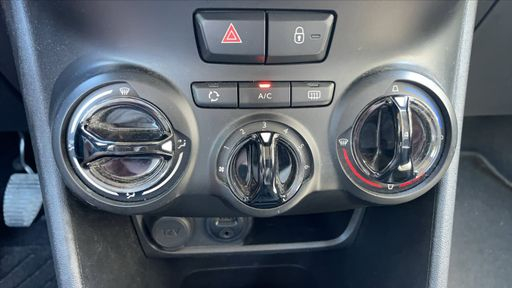 Peugeot 2008 1.6 BlueHDi 75 - Active – 2018 – 99354 km – Diesel – Boîte Manuelle — photo 32