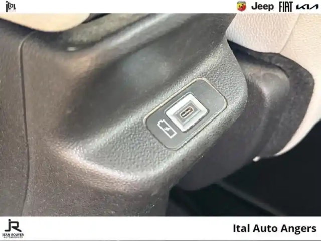 Fiat 600 e 156ch 54kwh la prima — photo 13