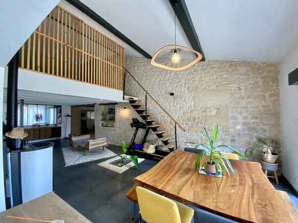 Maison 6 pièces 180 m²