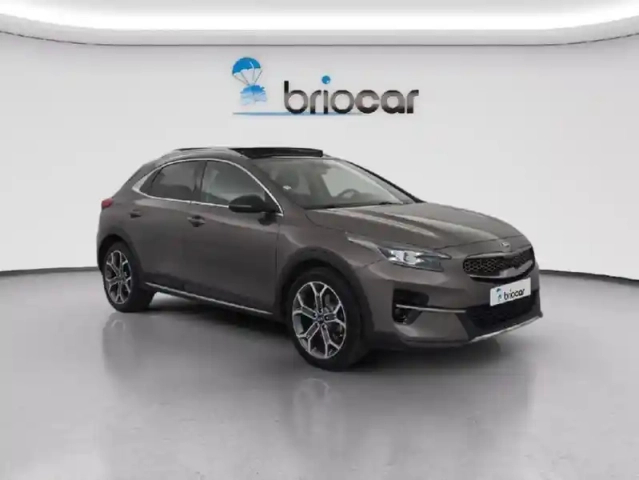 Kia Xceed 1.4 t-gdi 140ch launch edition dct7 + toit ouvrant — photo 7