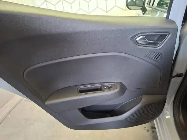 Renault Clio tce 90 — photo 38