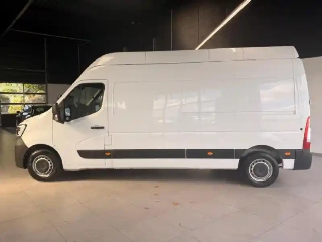 Renault Master fg f3500 l3h3 2.3 blue dci 135ch confort euro6e (19200?ht) — photo 8