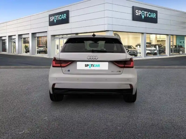 Audi A1 sportback 30 tfsi 110 ch s tronic 7 — photo 4