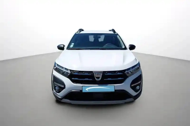 Dacia Sandero eco-g 100 — photo 2