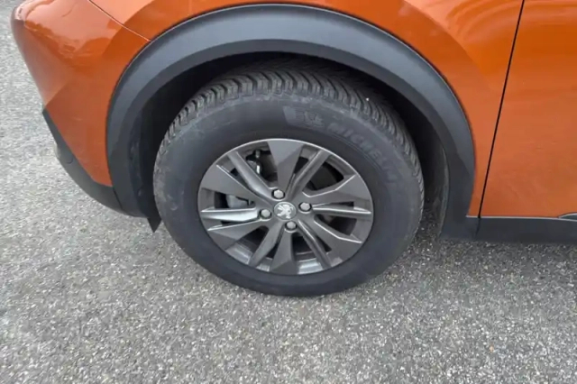 Peugeot 2008 puretech 100 s&amp;s bvm6 — photo 69