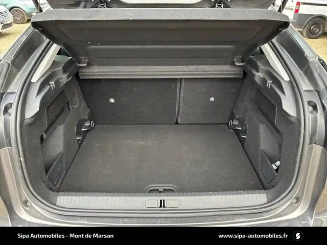 Citroën C4 puretech 130 s&amp;s eat8 — photo 37