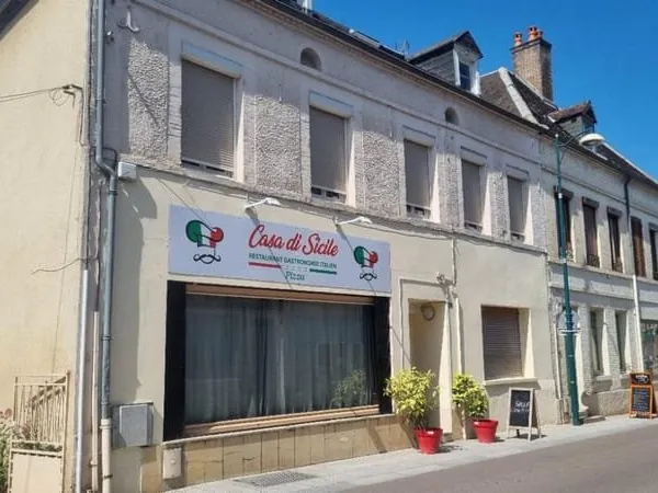 IDÉAL INVESTISSEUR - IMMEUBLE DE RAPPORT 170 m² actuellement aménagés.