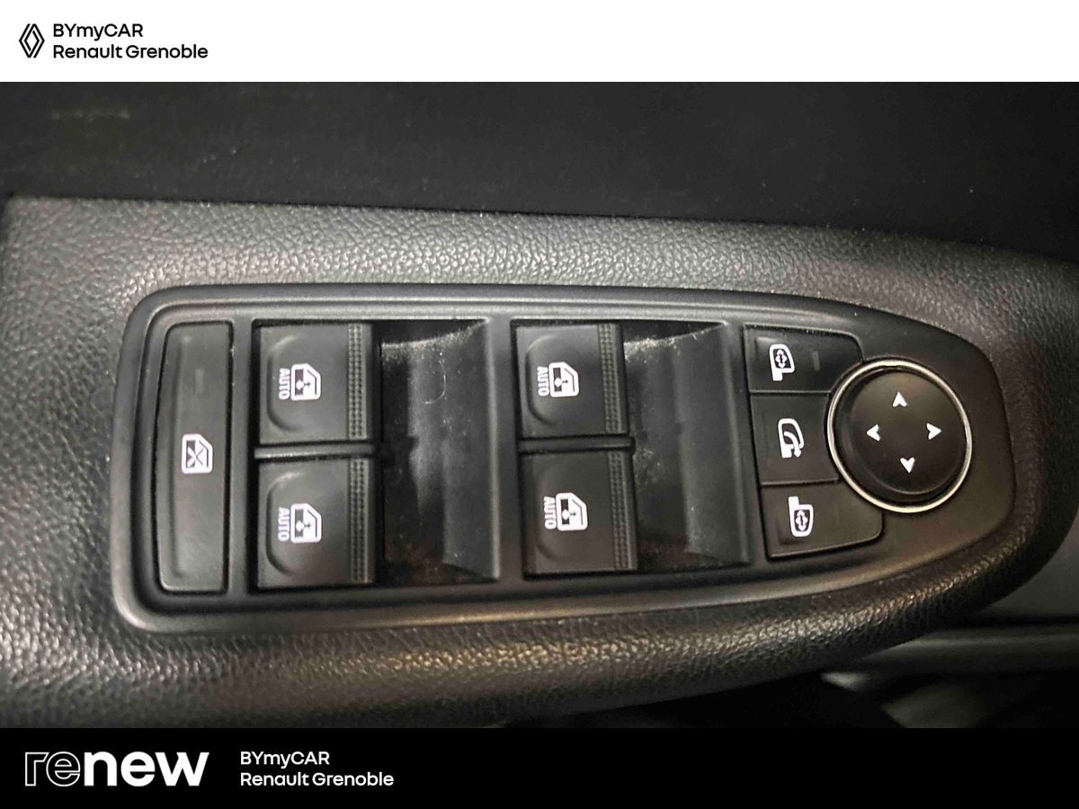 Renault Arkana E-Tech hybride 145 - 22 — photo 20