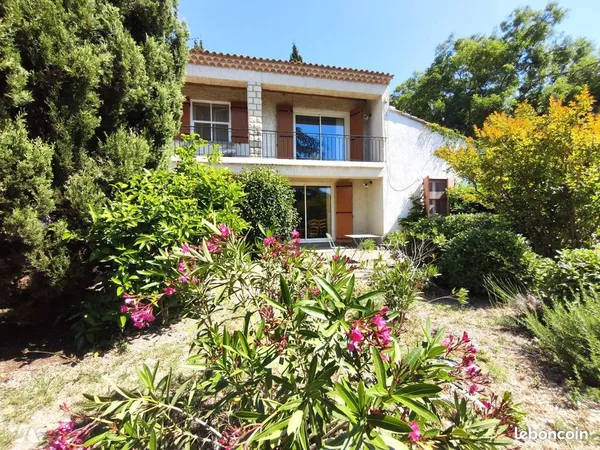 Maison 6 pièces 120 m²