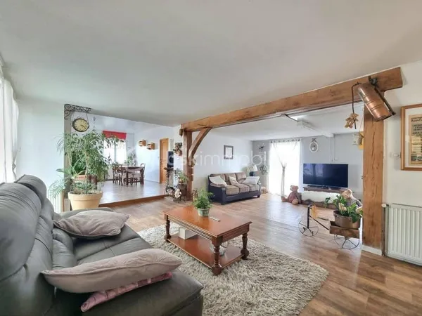 Maison 7 pièces 160 m²