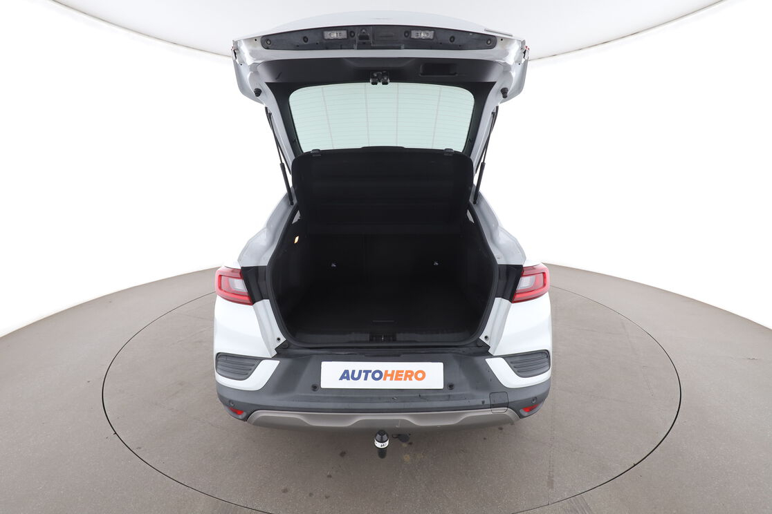 Renault Arkana 1.6 E-Tech Intens — photo 15