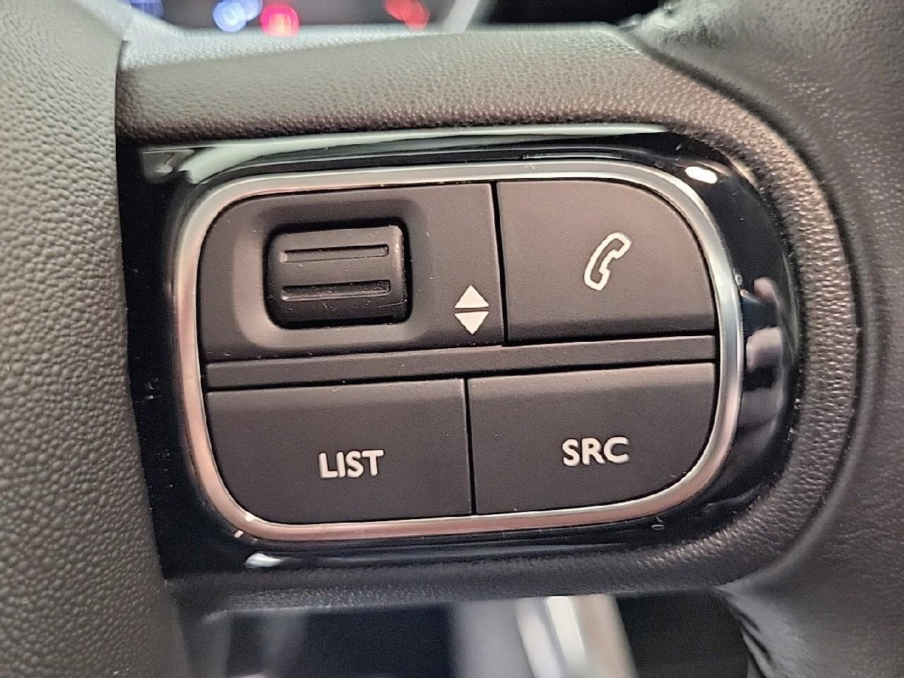 Citroën C3 Aircross puretech 130 s&s eat6 shine — photo 19
