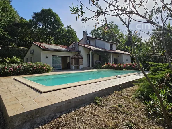 MAISON INDIVIDUELLE 5 PIECES PISCINE