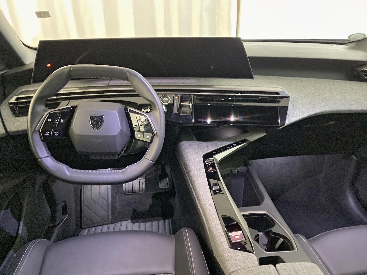 Peugeot 3008 electrique 210 ch 73 kwh allure — photo 8