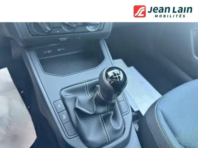 Seat Ibiza 1.0 tsi 95 ch start/stop bvm5 — photo 13