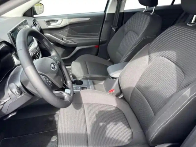 Ford Focus 1.5 ecoblue 115ch titanium x business bva8 — photo 7