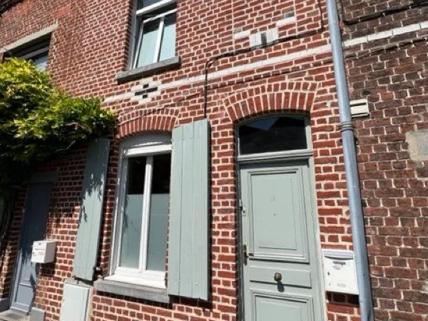 Location maison meublée 100m², 4 chambres, terrasse arborée - Coeur de ville de MOUVAUX