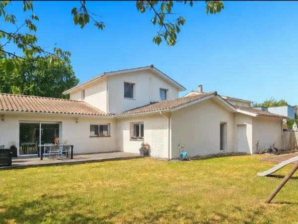 Colocation maison 200m2 Eysines