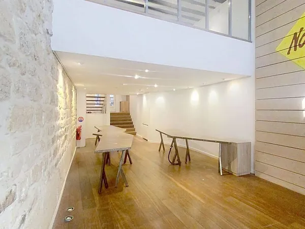 Local commercial 84 m²