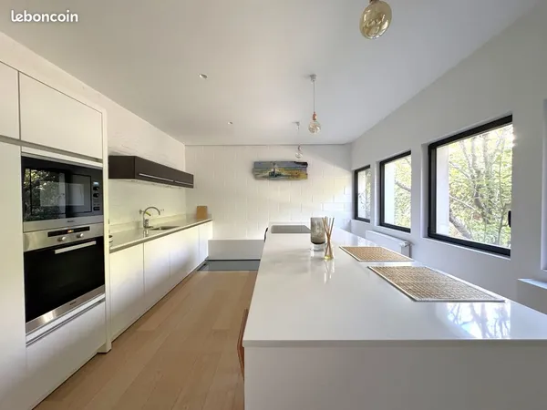 Loft 5 pièces 217 m²