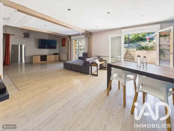 Maison 5 pièces 120 m²