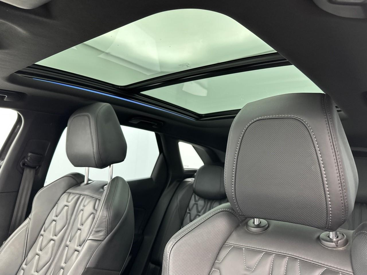 Peugeot 3008 hybrid 225 e-eat8 gt pack — photo 36