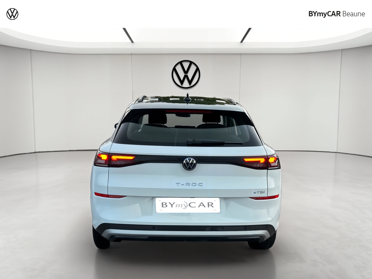 Volkswagen T-Roc 1.5 eTSI Hybrid 116 ch DSG7 — photo 4