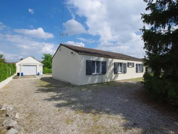Châtillon-Coligny, maison plain-pied