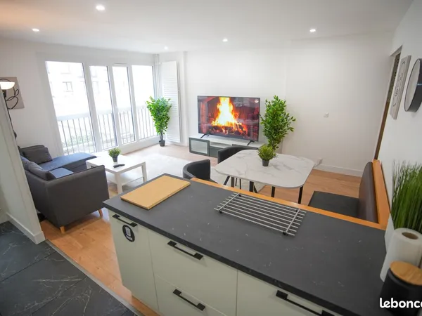 Appartement 4 Pièces 87m2 Refait à Neuf Métro 14 Loué AirBnB/Booking Idéal Investisseur