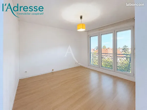 Studio 1 pièce 31 m²