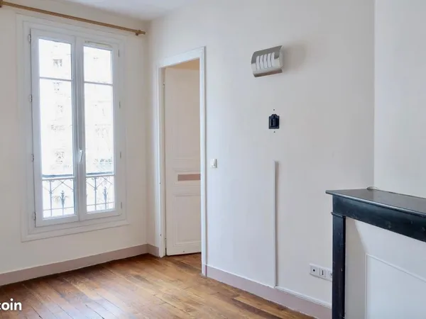 Vincennes 2P 30 m² - 3e étage - Métro 1 & RER à 5 min