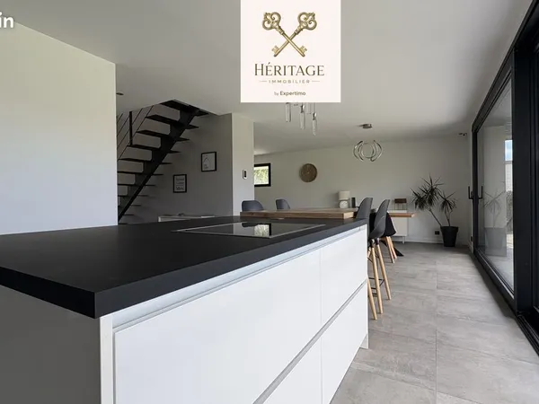 Maison 6 pièces 197 m²