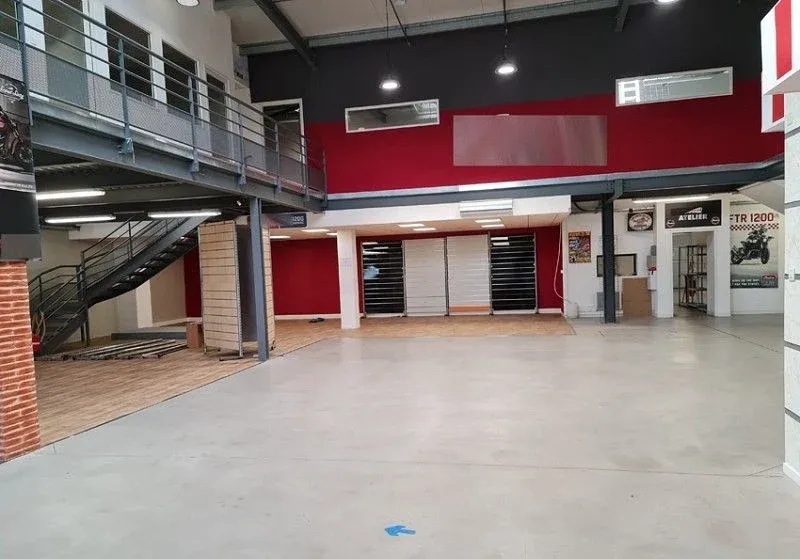 Photo 2