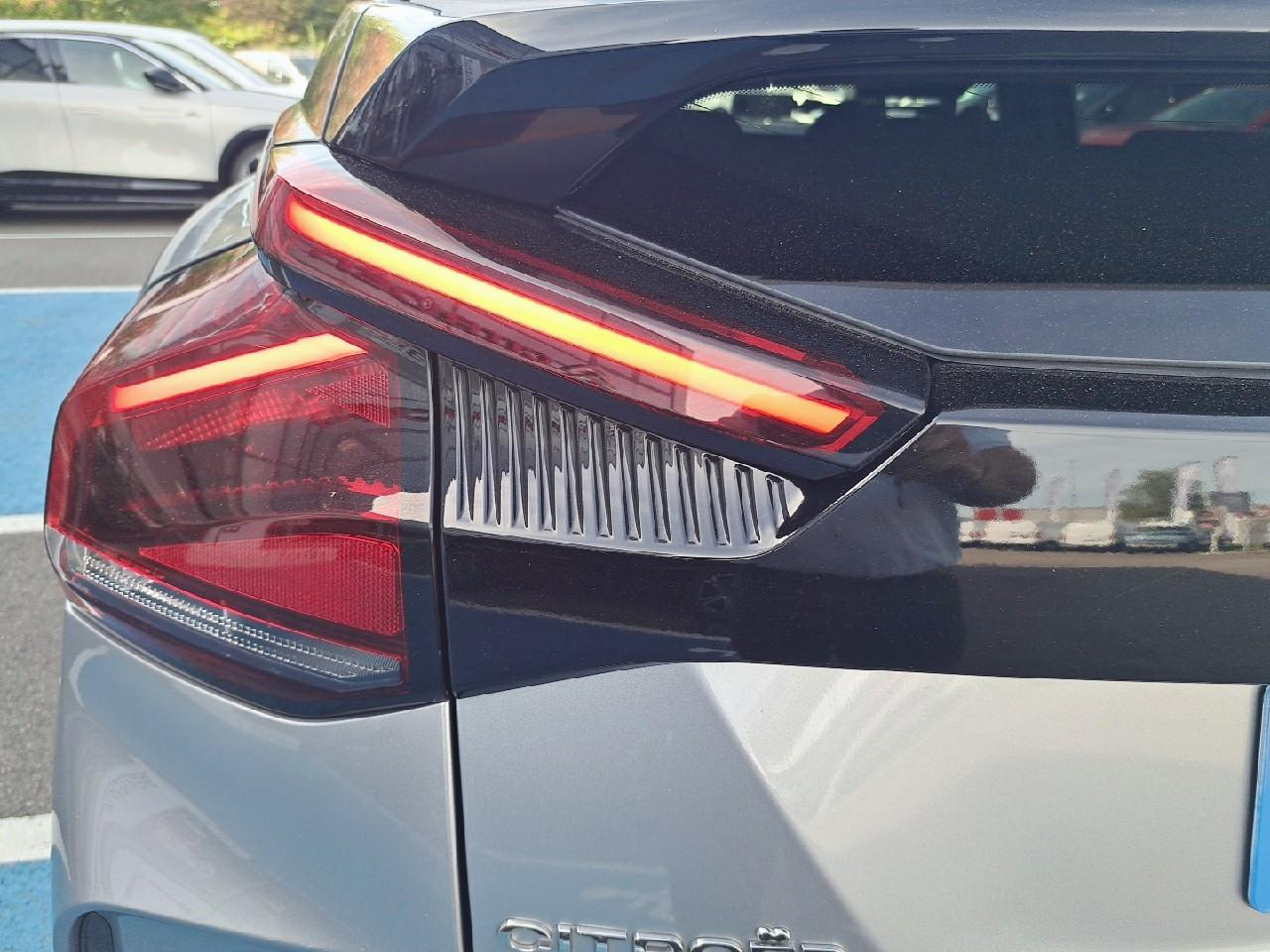 Citroën C4 puretech 155 s&s eat8 shine — photo 17